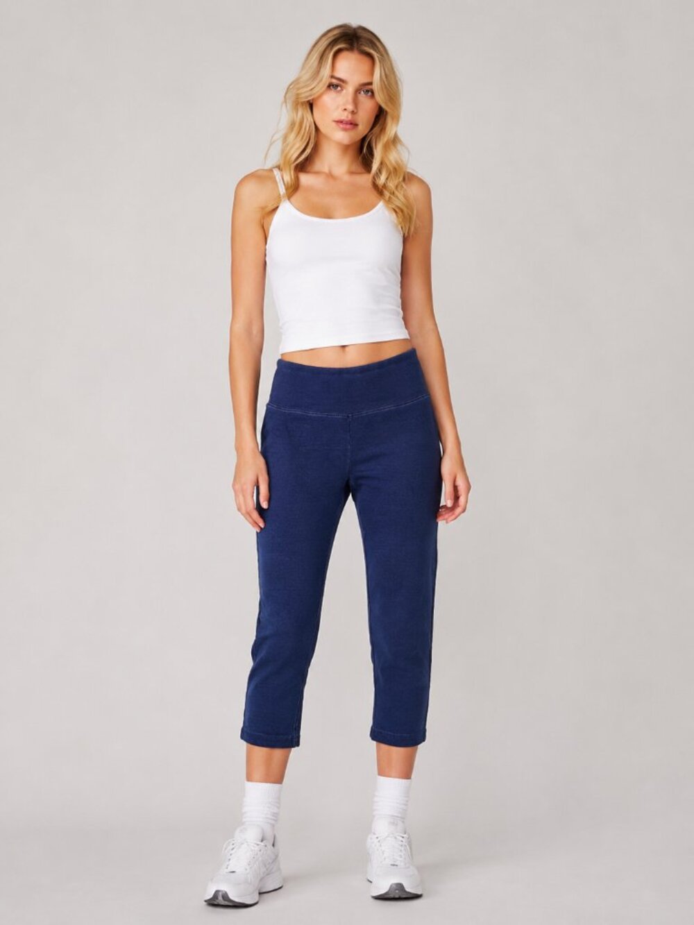 2/$30 Chico's Zenergy Comfort Waist Capri Legging High Rise Indigo 16 #A4063